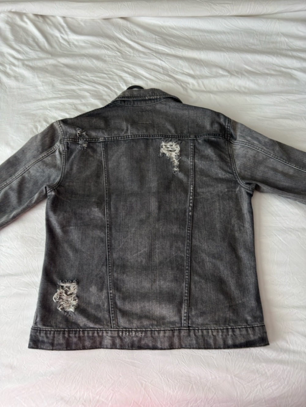 RVCA Washed Black Distressed Denim Jacket Size M Oversized Streetwear - Picture 4 of 4
